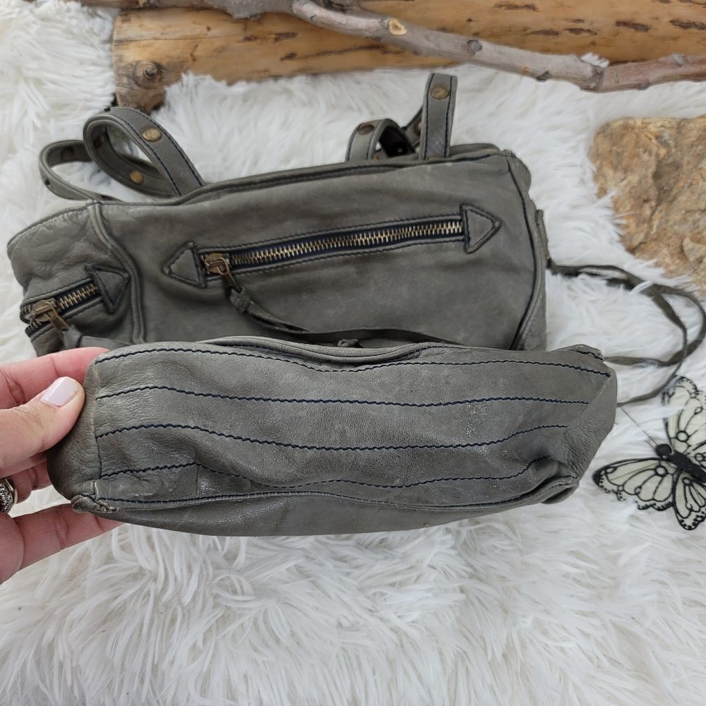 Zadig and Voltaire slouchy leather cargo bag - Picture 8 of 13